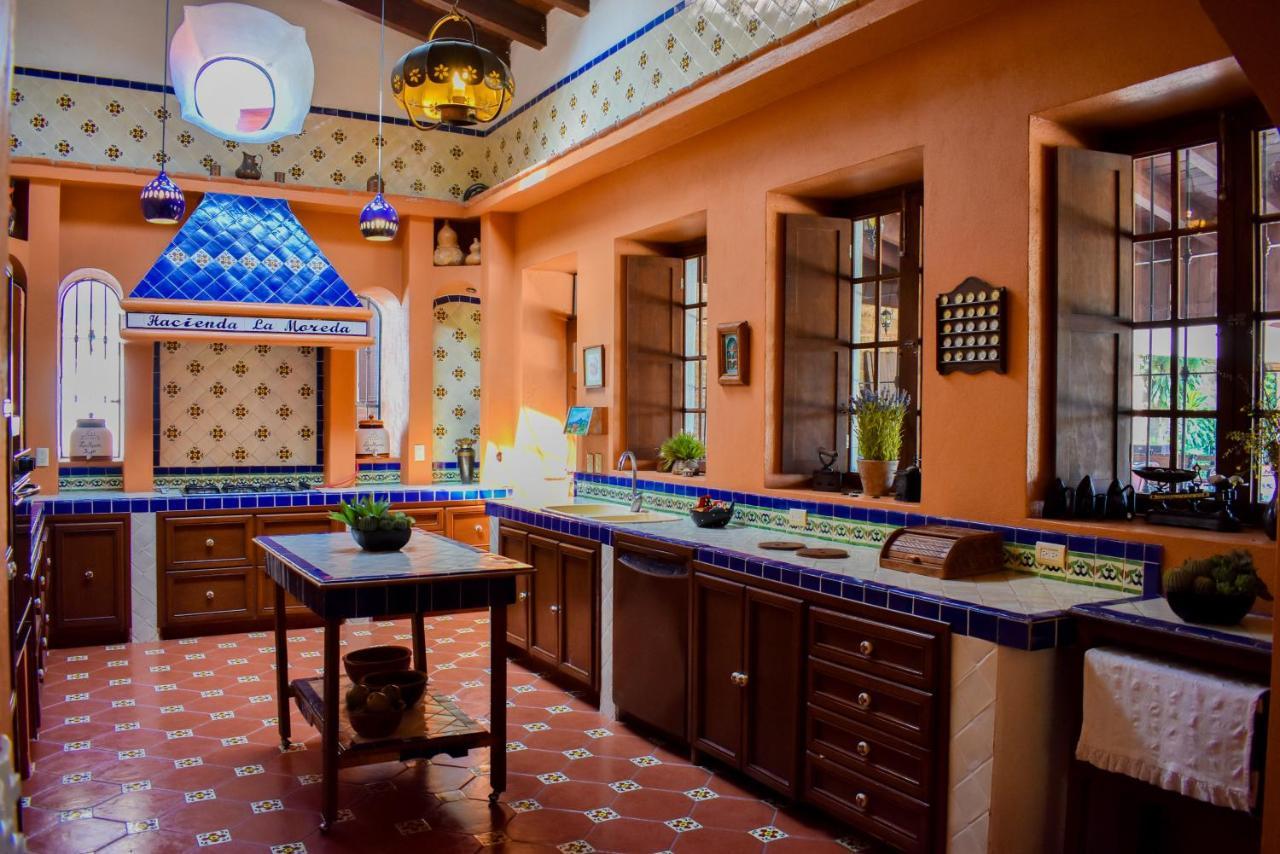 Hacienda La Moreda Hotel Boutique & Spa Tlajomulco de Zuniga Exteriör bild