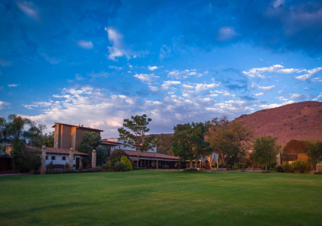 Hacienda La Moreda Hotel Boutique & Spa Tlajomulco de Zuniga Exteriör bild